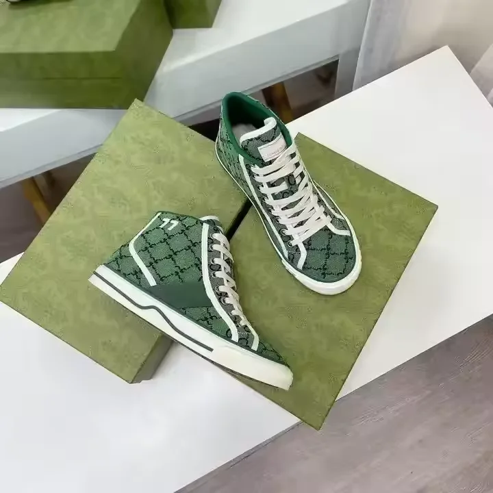 sneakers008 sneakers008